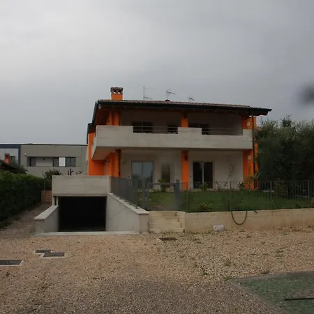 Orange *